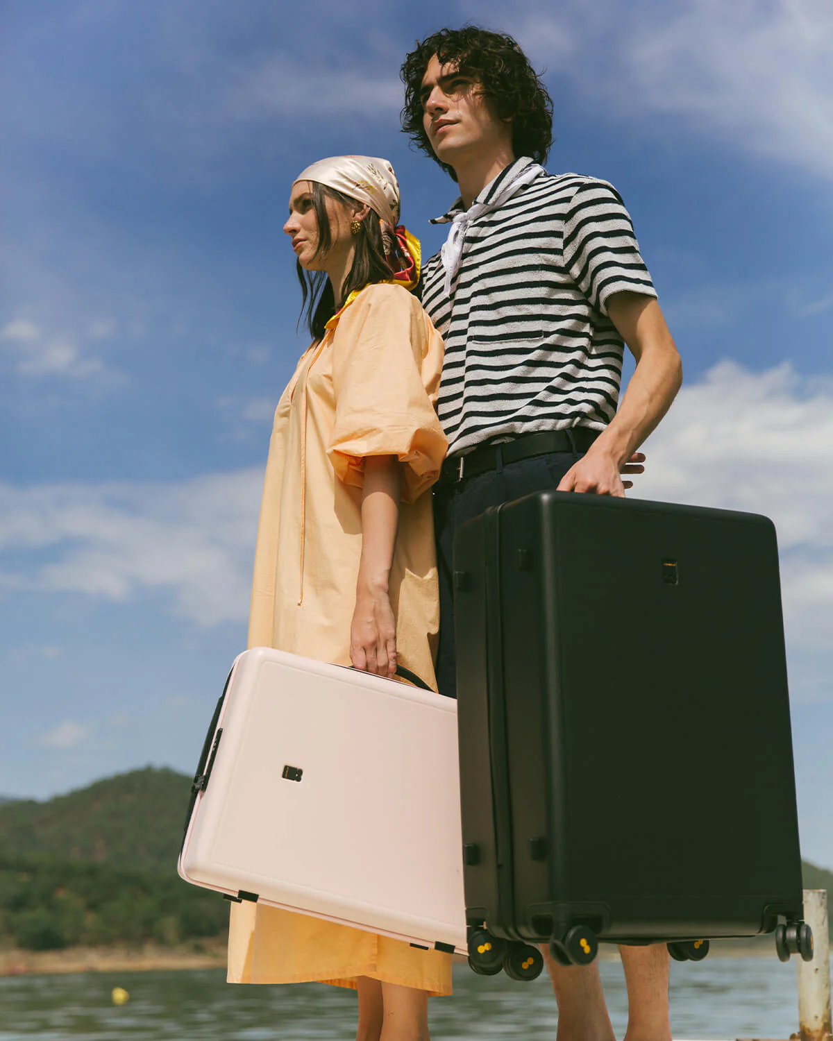 Luminous Textured Carry-On 18''/20'' - Image 114