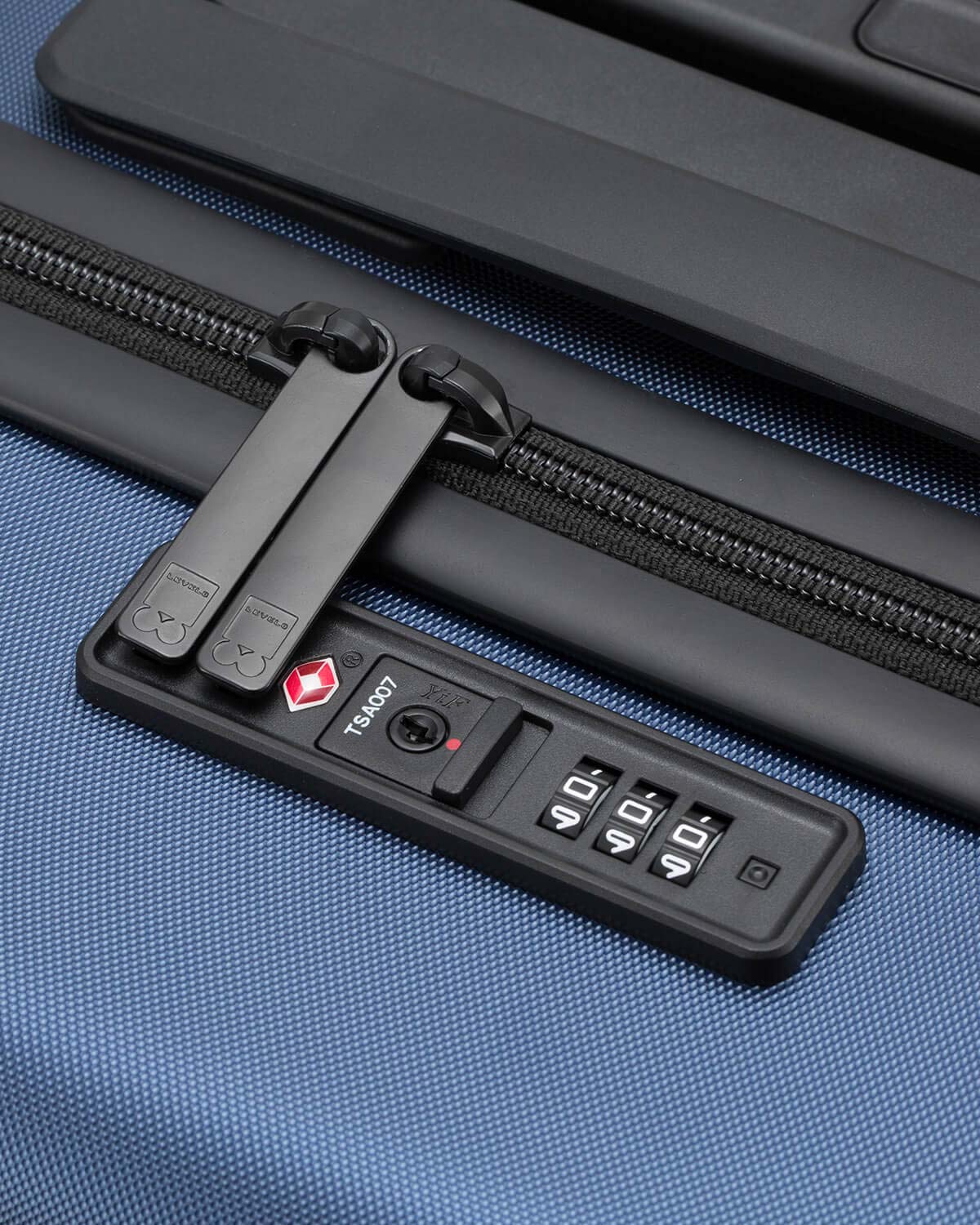 Luminous Textured Check-In 24''/28'' - Image 6
