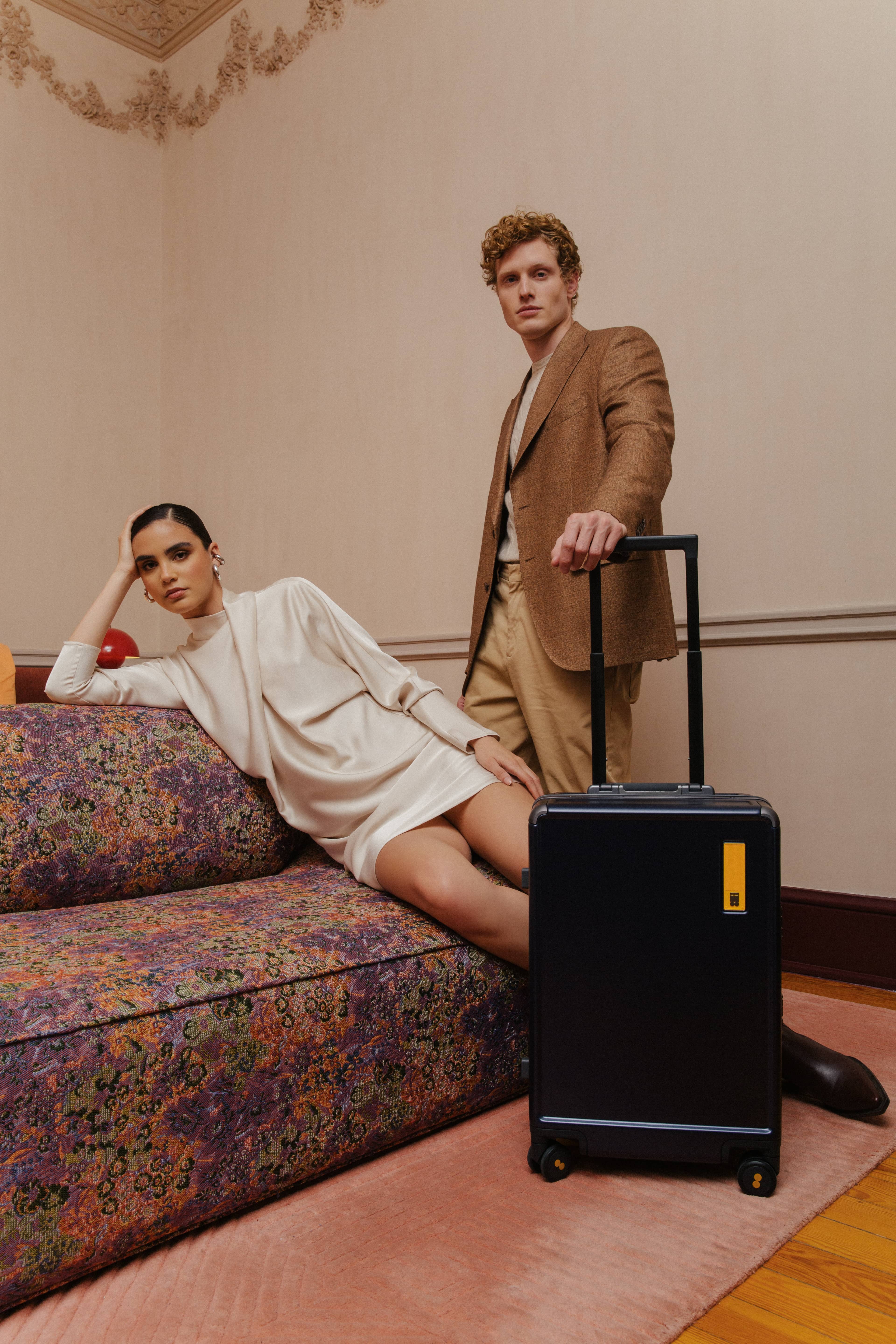 Hegent Check-In Luggage 24'' - Image 61