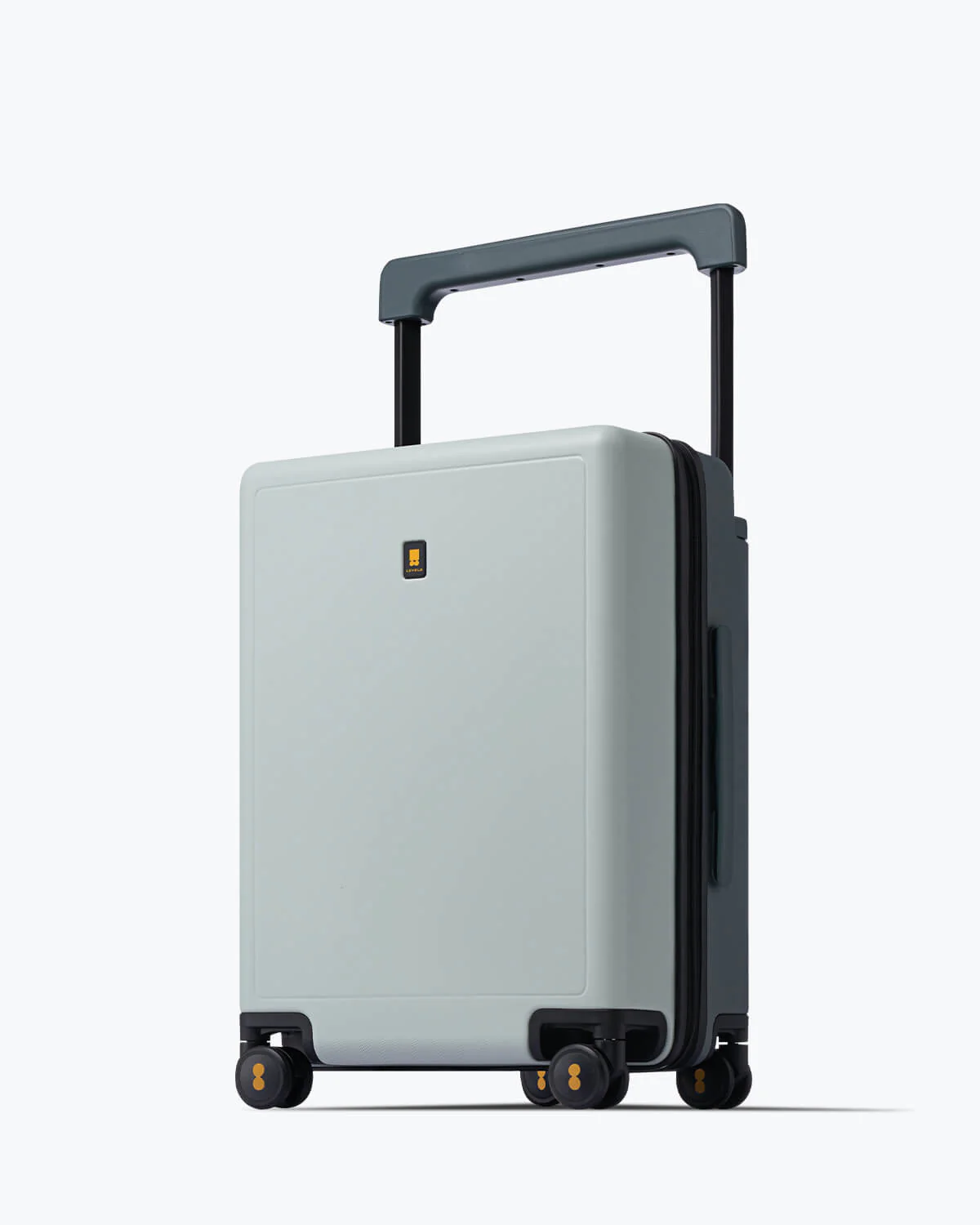 Voyageur Check-In 30''/ 28''/ 26'' - Image 74