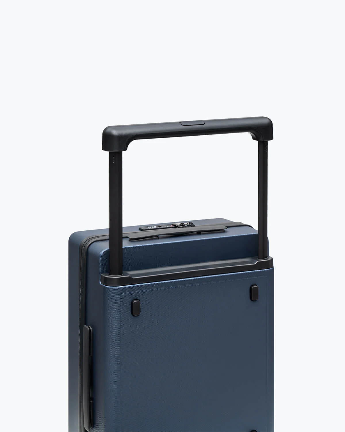 Voyageur Check-In 30''/ 28''/ 26'' - Image 98