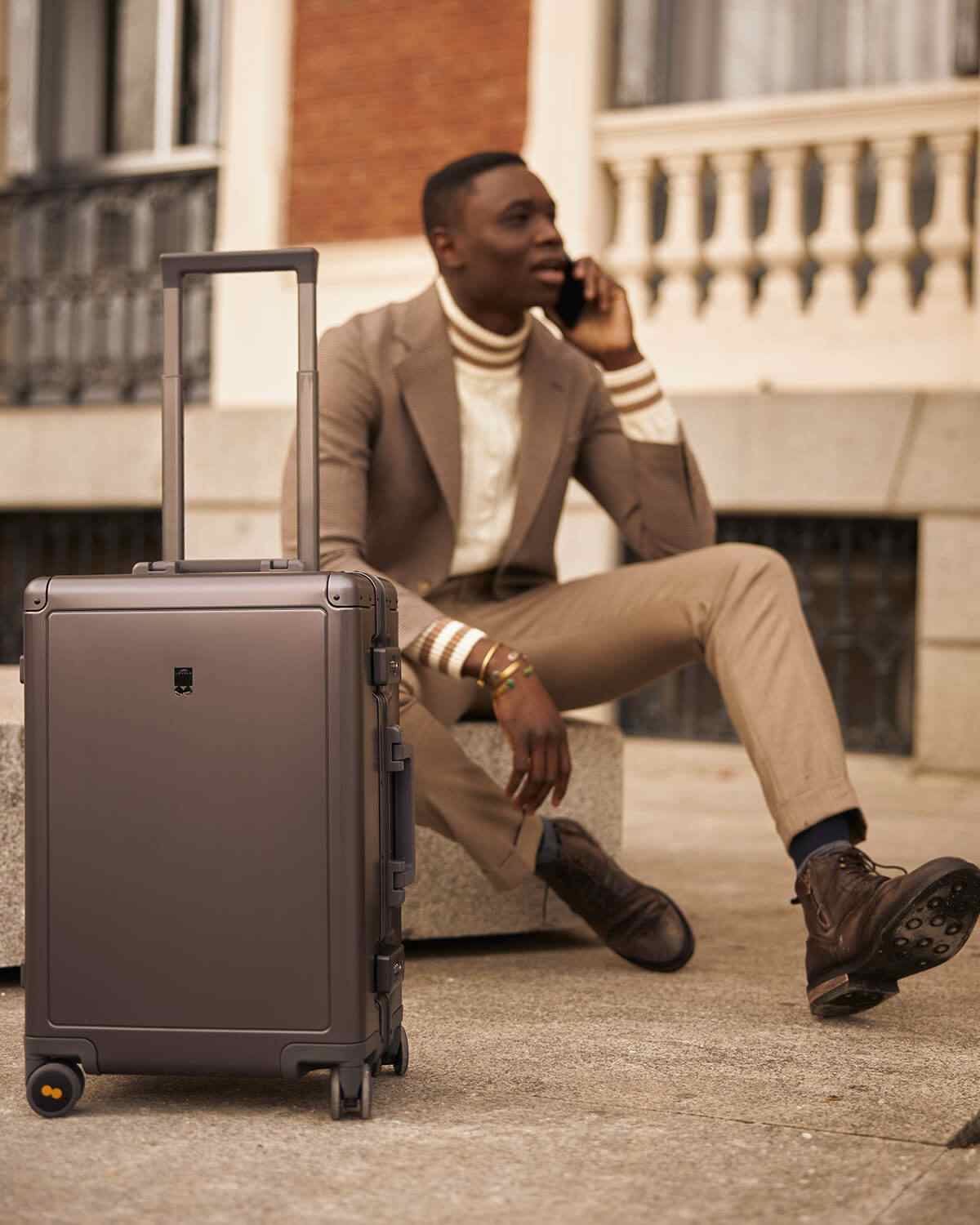 Gibraltar Aluminum Carry-On 20" - Image 12