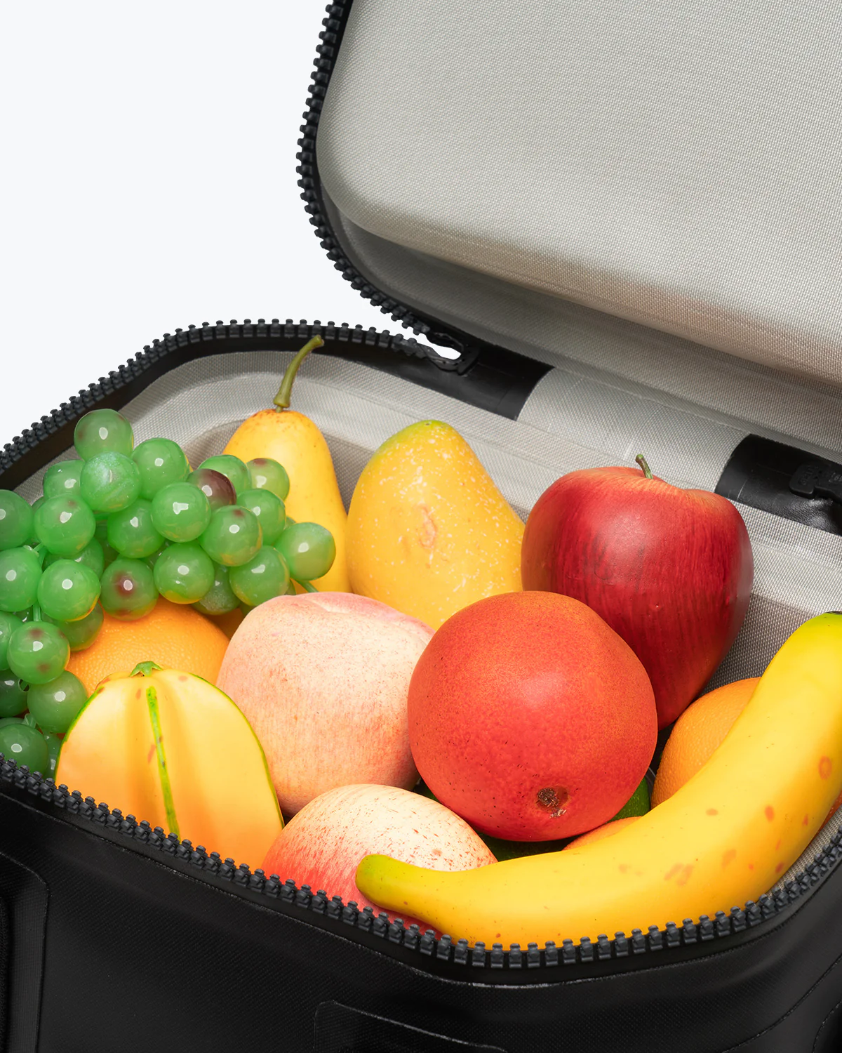 SPARTER Portable Soft Cooler 12 Cans - Image 30