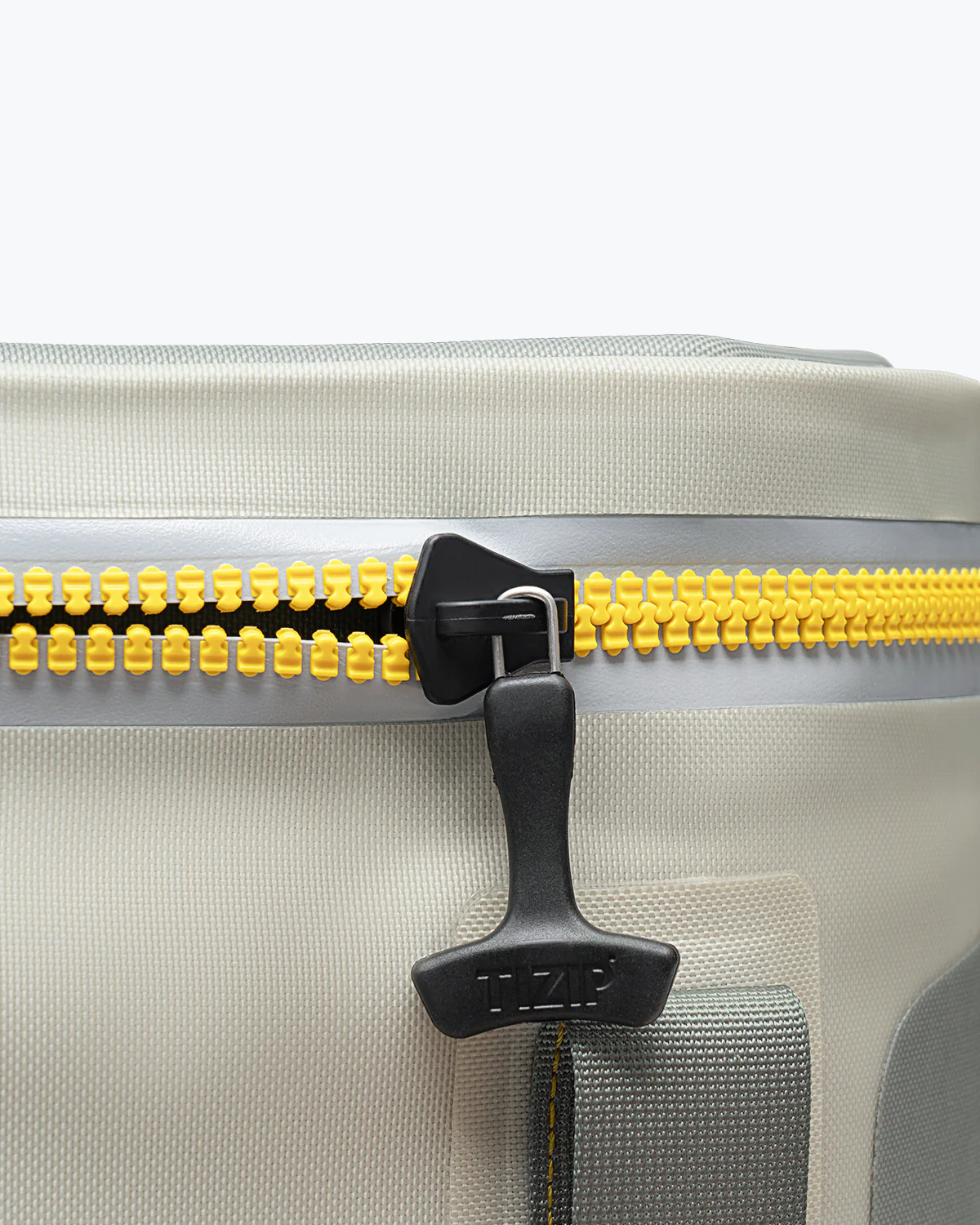 SPARTER Portable Soft Cooler 12 Cans - Image 5