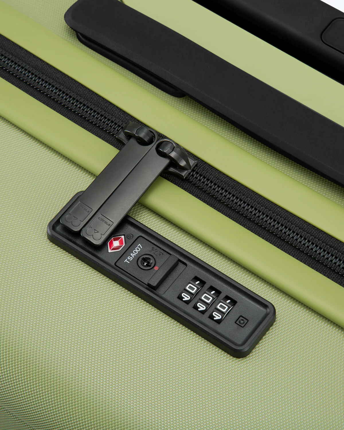 Luminous Textured Carry-On 18''/20'' - Image 6