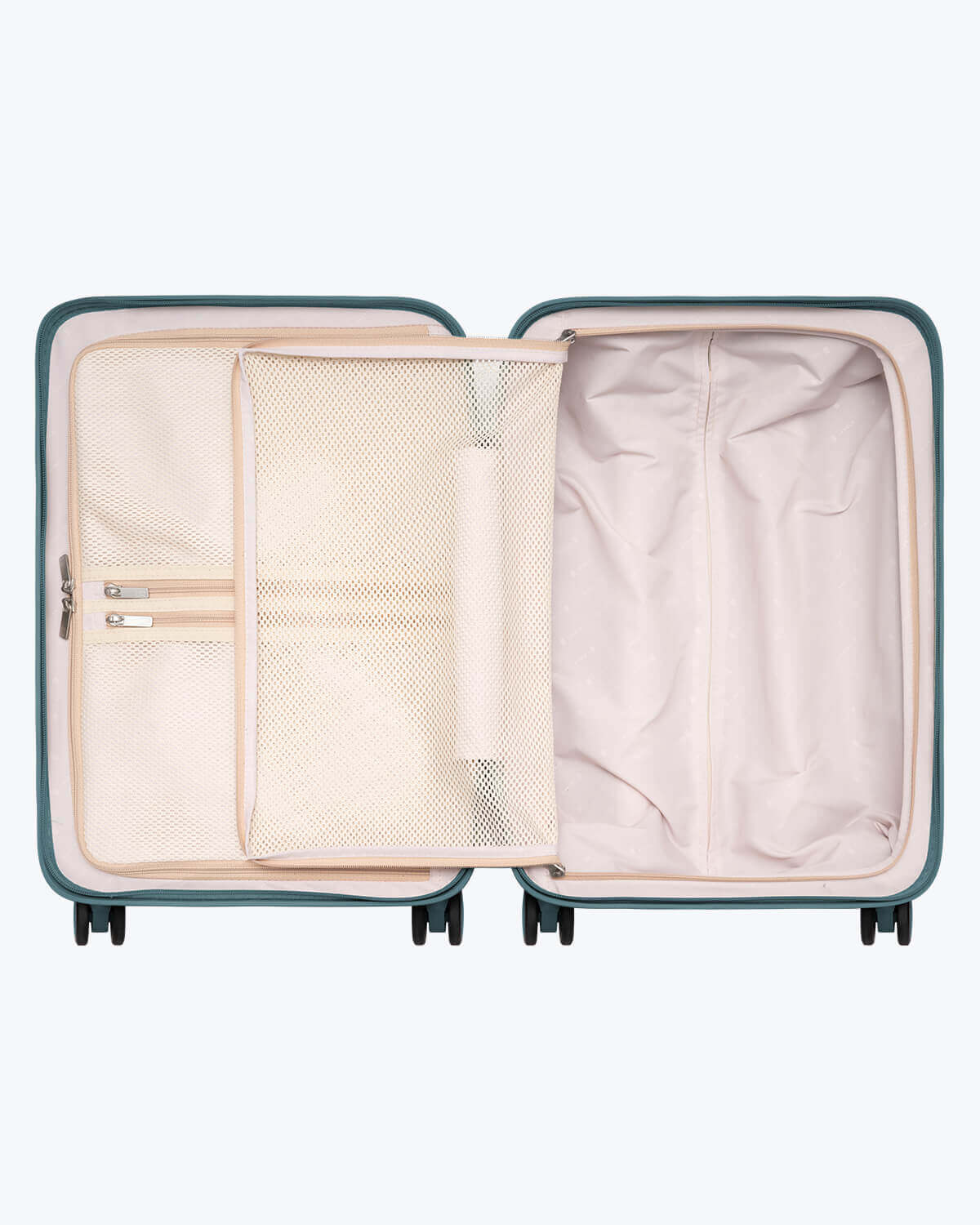 Vintage Check-in 24''& 26'' - Image 24